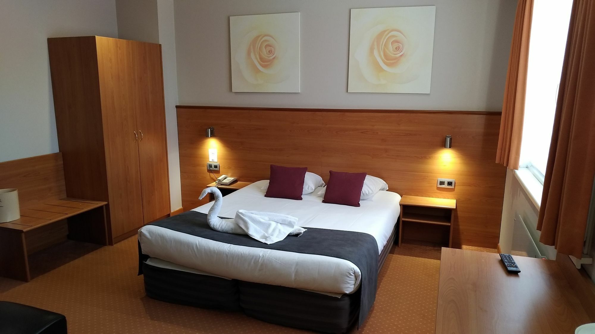 Value 3* Menen
